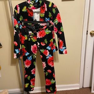 XOXO Floral Suit